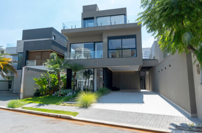 Casa de Condomínio com 4 Quartos à venda, 700m² - Ceramica